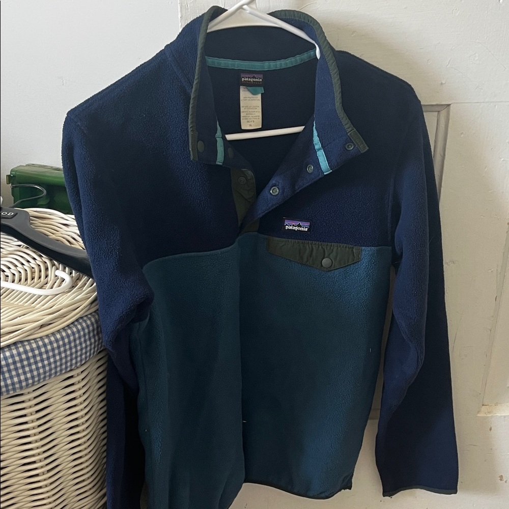 Patagonia boys Two-Tone Blue Fleece Jacket